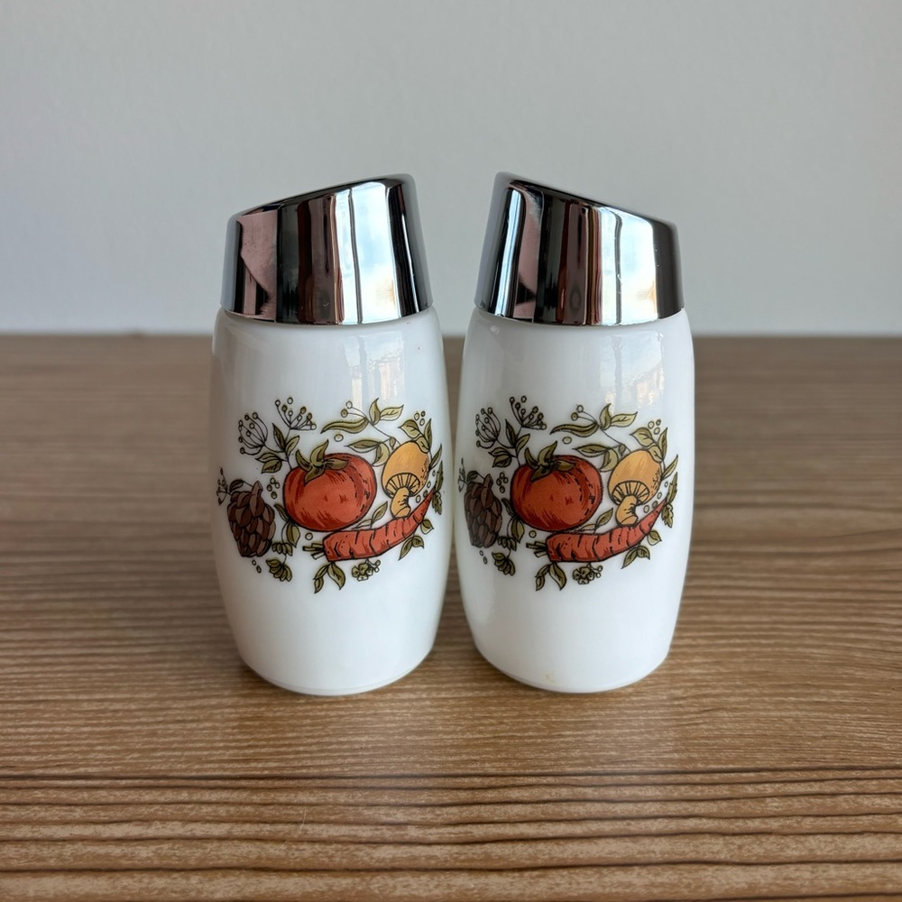 Vintage Canada Van Pak Heavy Milk Glass Harvest Vegetable Salt & Pepper Shakers